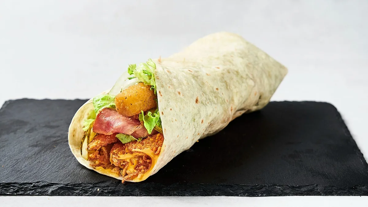 Punjena tortilla + Coca-Cola 0,5 l