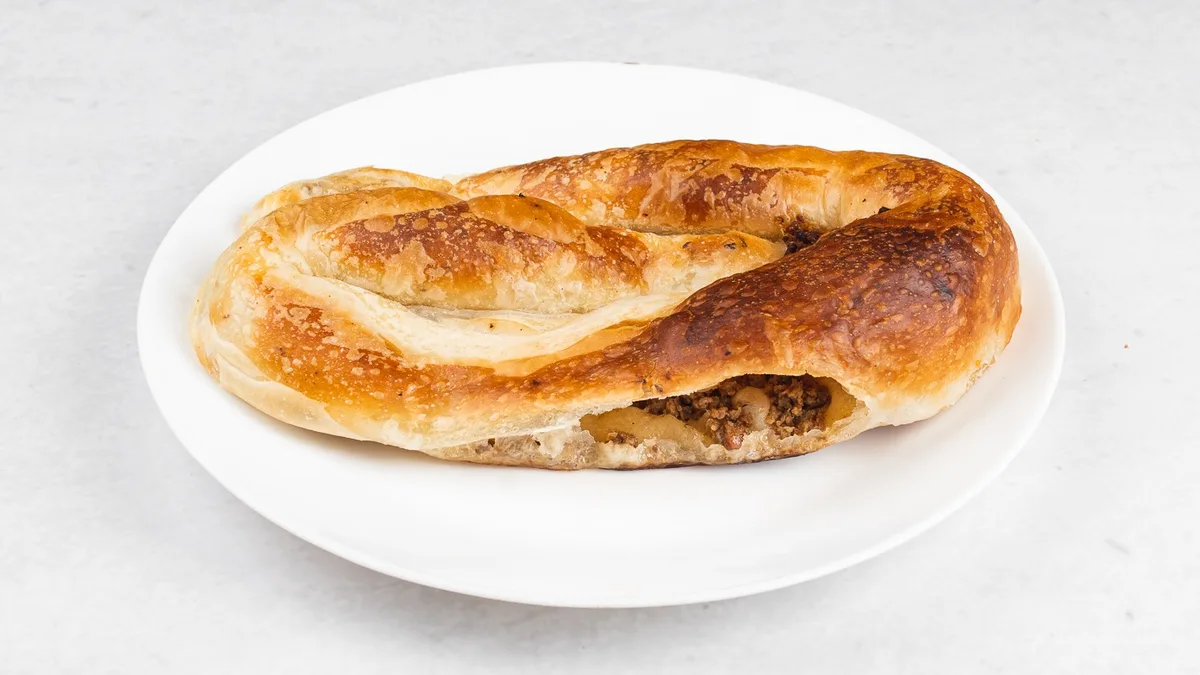 Mesni burek