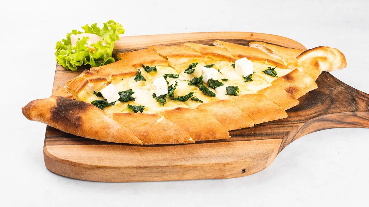 Pide s špinačo