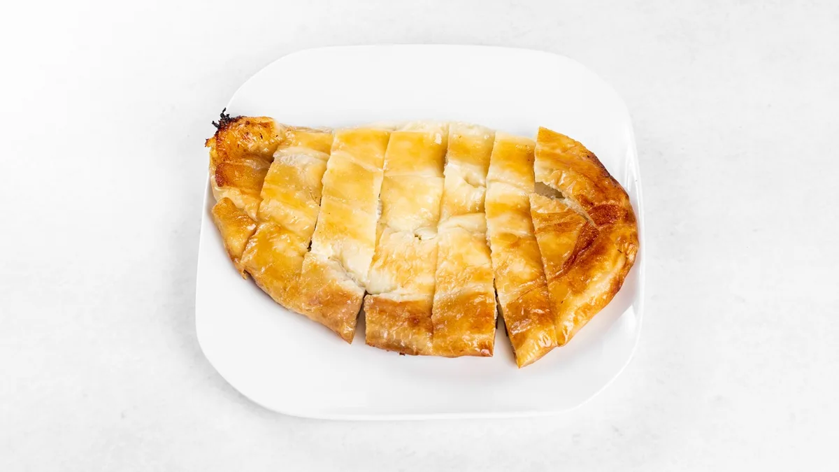 Sirov burek