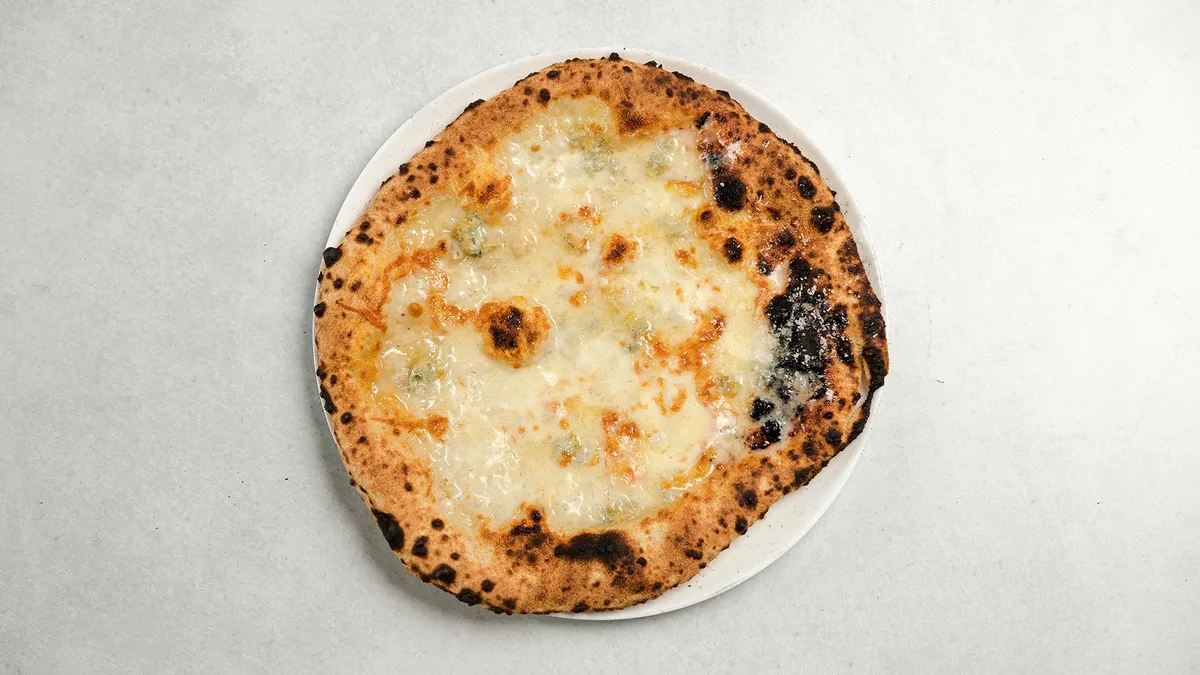 Pizza Cinque Formaggi