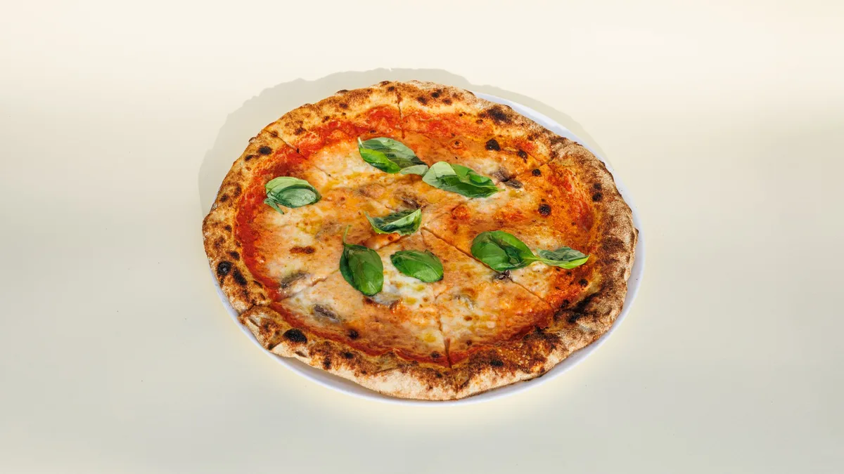 Pizza Napoli
