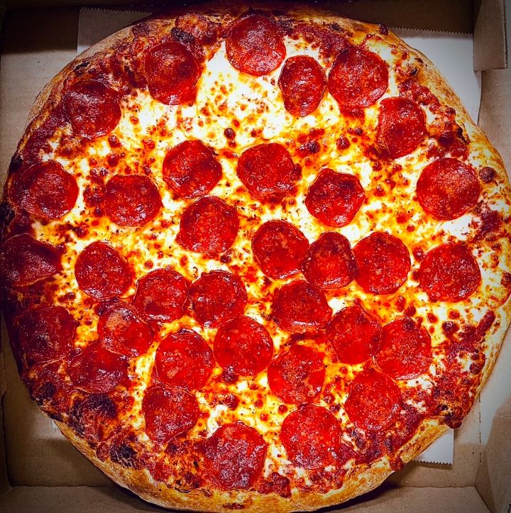 All Pepperoni Medium Pizza (6 Slices)