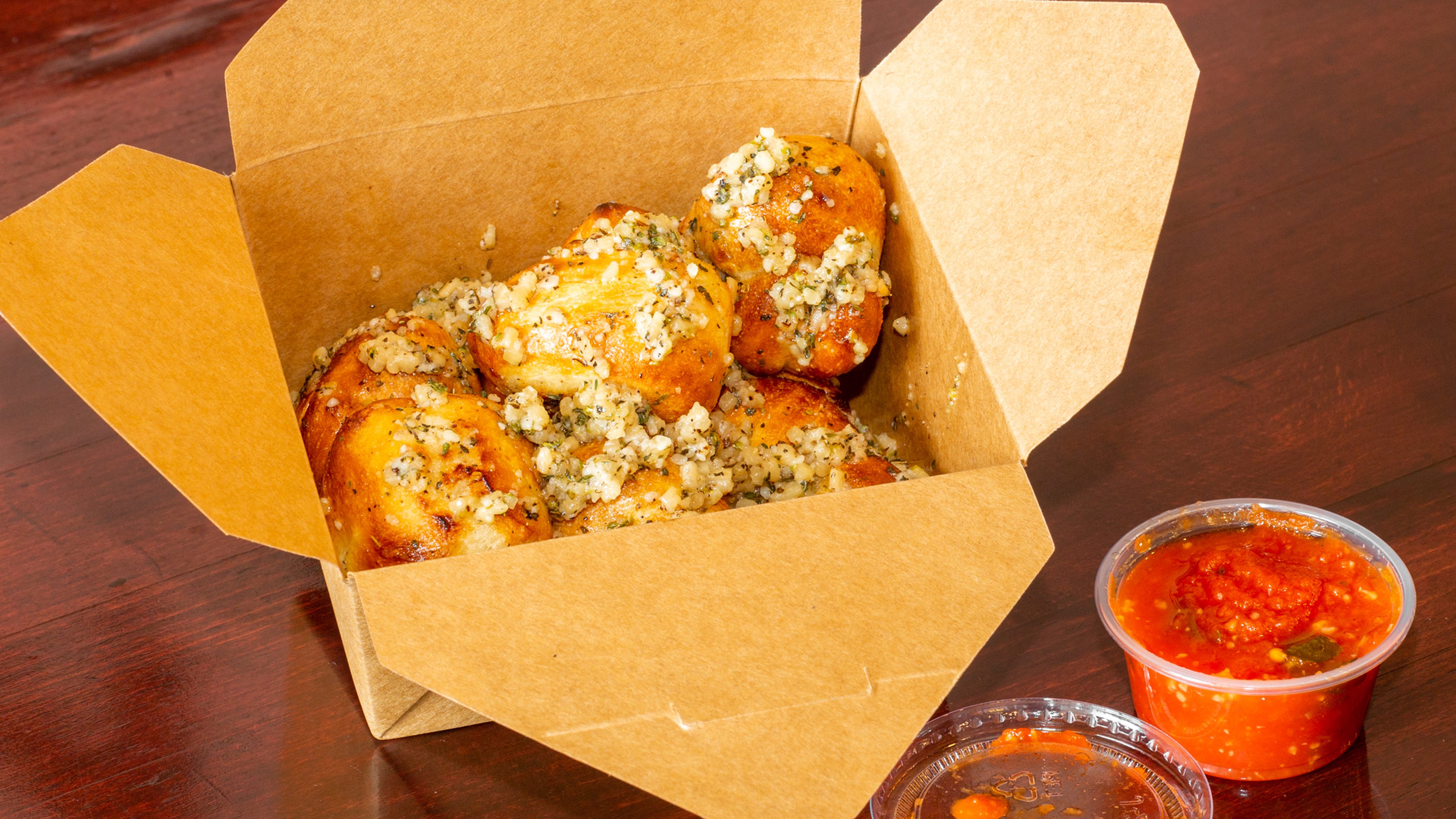Fat Garlic Knots (Signature)