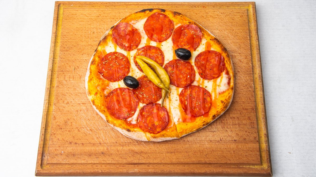Pizza pikante 24cm