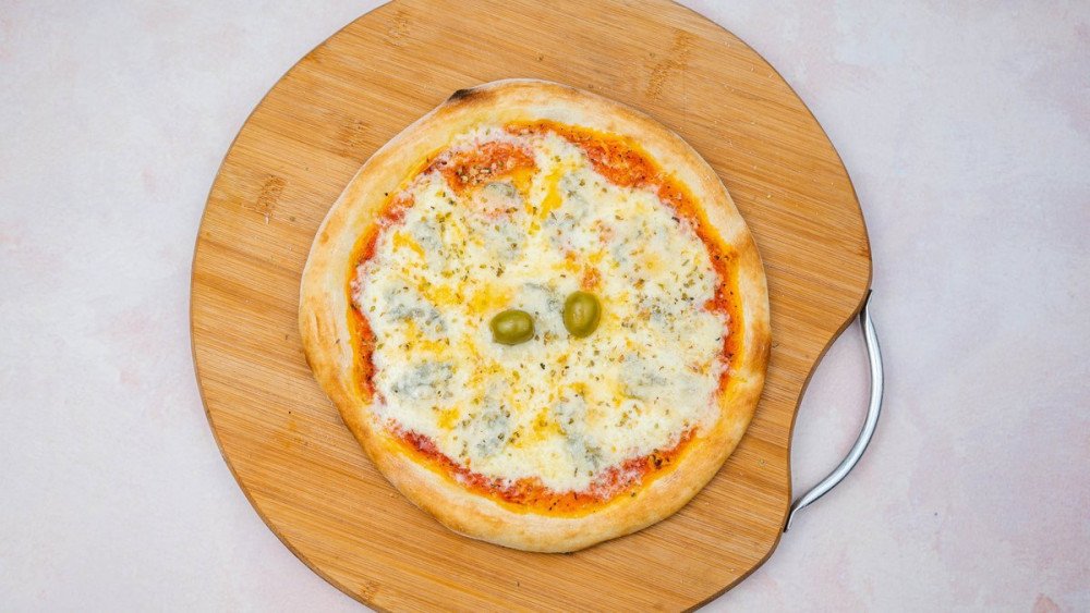 Quattro formaggi 32cm