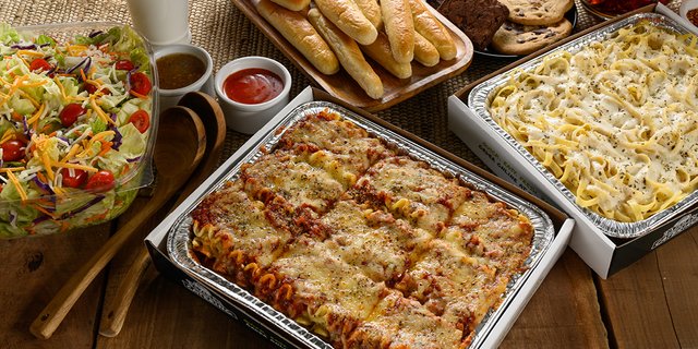 Baked Lasagna and Fettuccine Alfredo Combination Meal