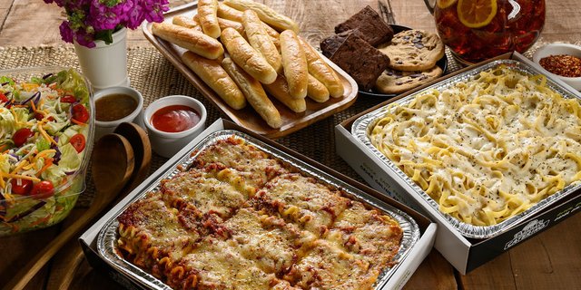 Lasagna and Fettuccine Dinner