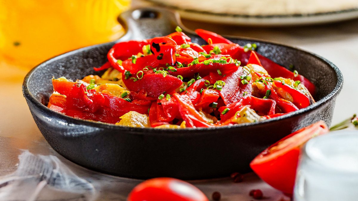 Pollo al ajillo / Fokhagymás csirkecombfilé