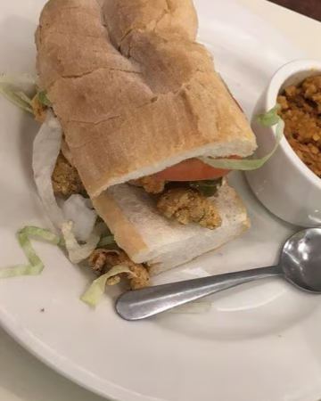 1/2 PO BOY AND SIDE