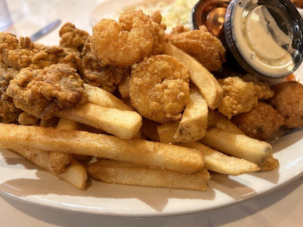 FRIED SHRIMP and OYSTER PLATTER
