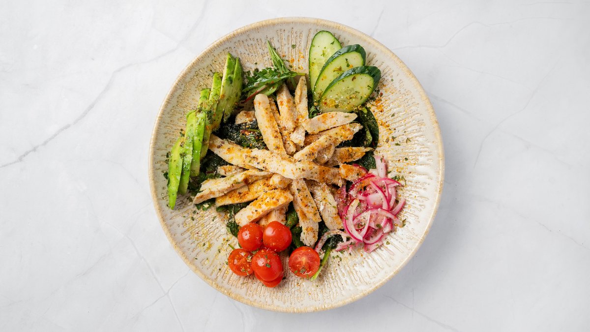Kylling and avocado salat