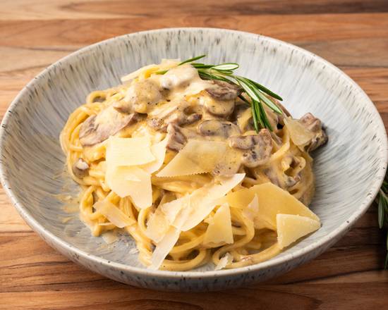 Truffle mushroom spaghetti