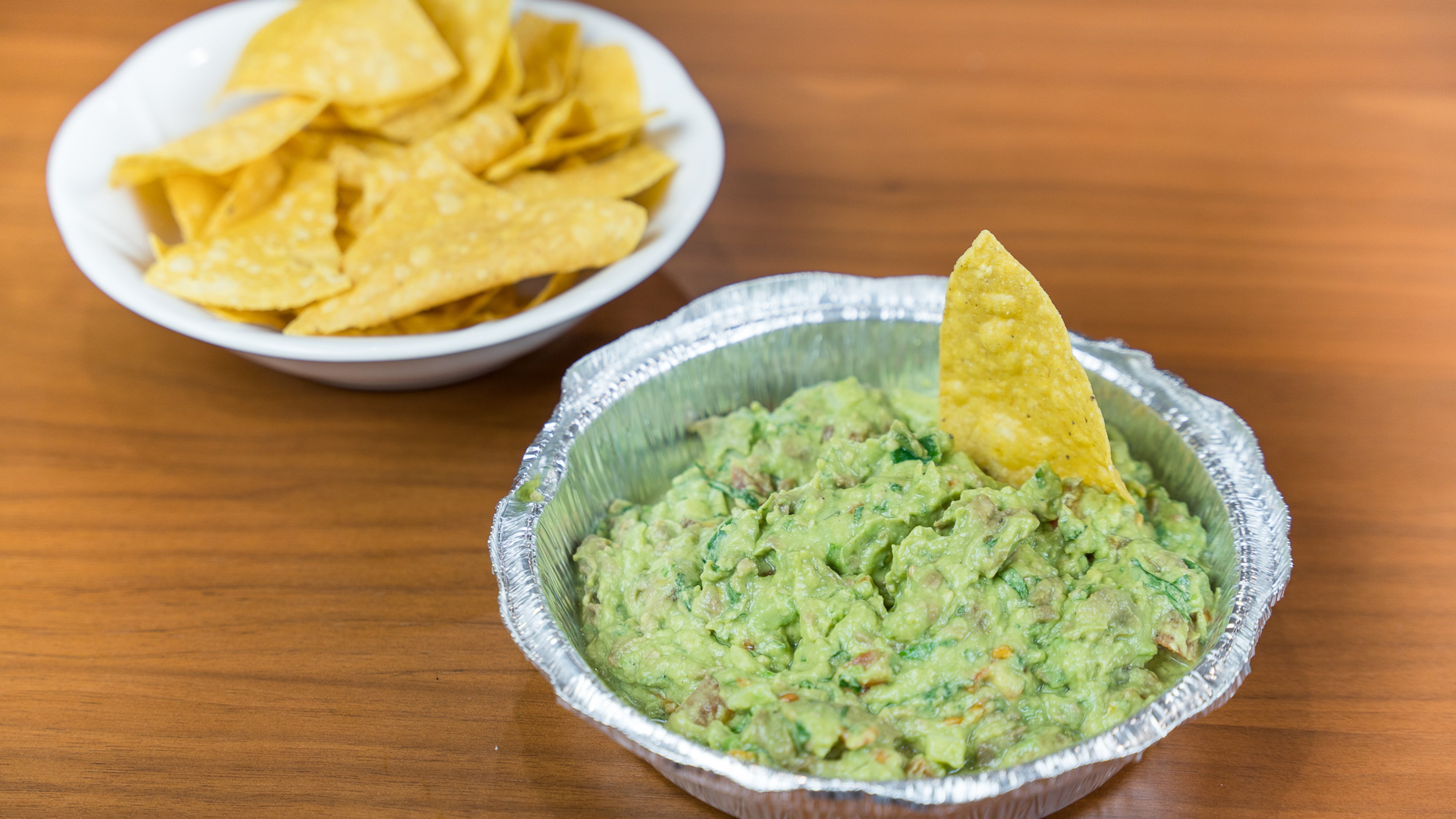 Fiesta Fresh Guacamole - Large Bowl