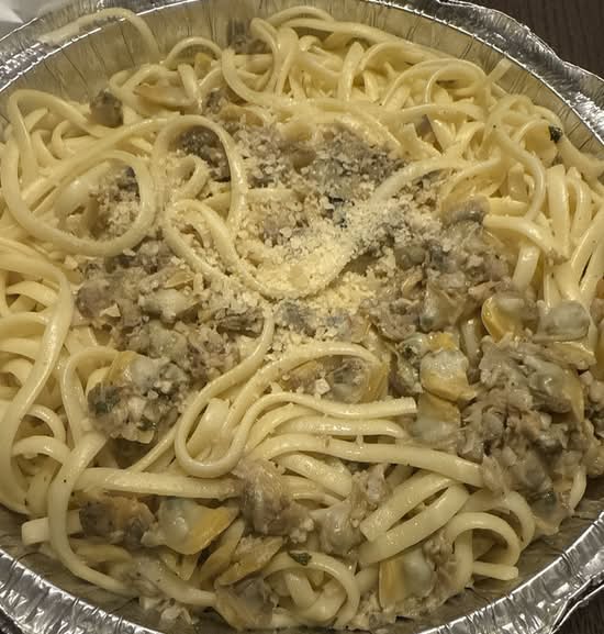 Linguini with Clam Sauce