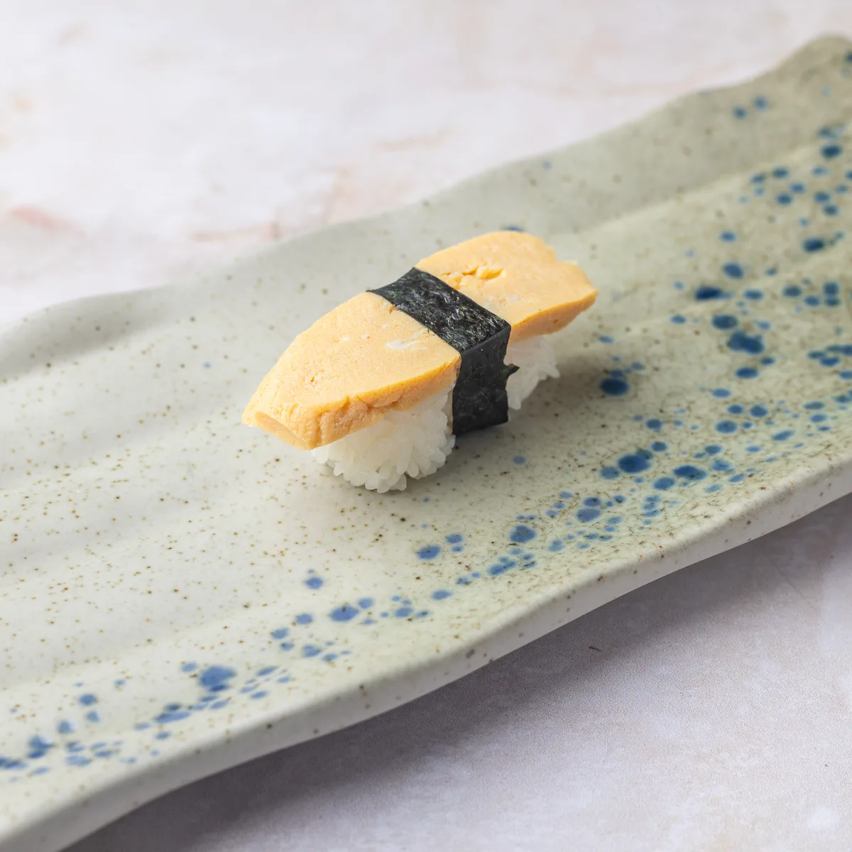Tamago nigiri