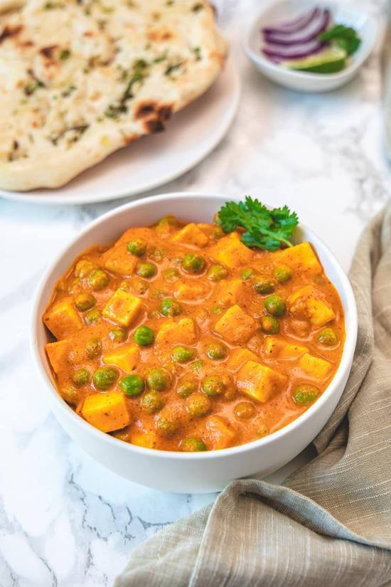 Peas and Paneer Perfection