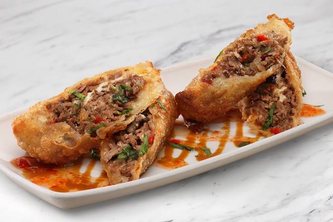 Philly Cheesesteak Egg Rolls