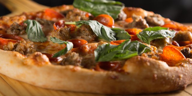 Carne Pizza