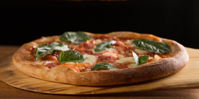 Cauliflower Crust Italiano Pizza