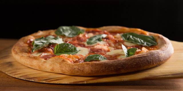 Gluten-Free Italiano Pizza