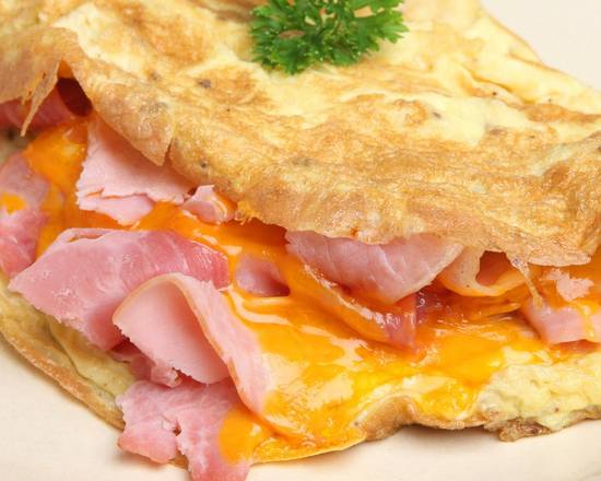 Cheesy Bacon and Jalapeño Omelette