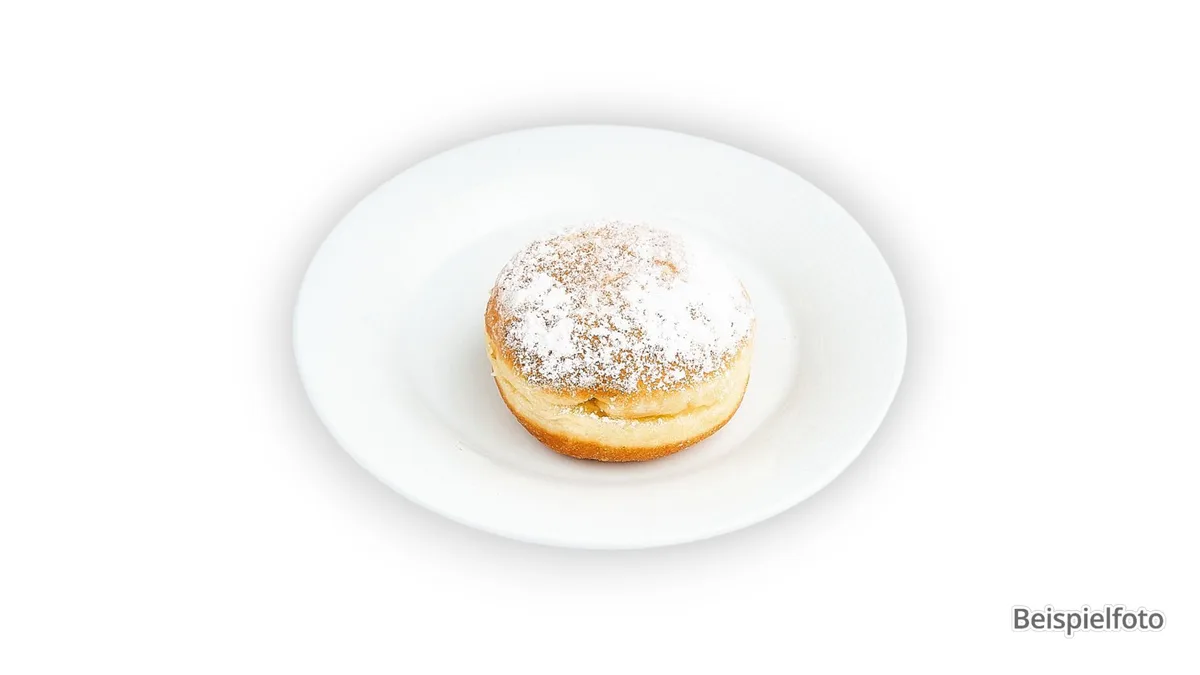 Hausgemachte Pfannkuchen mit Marmelade