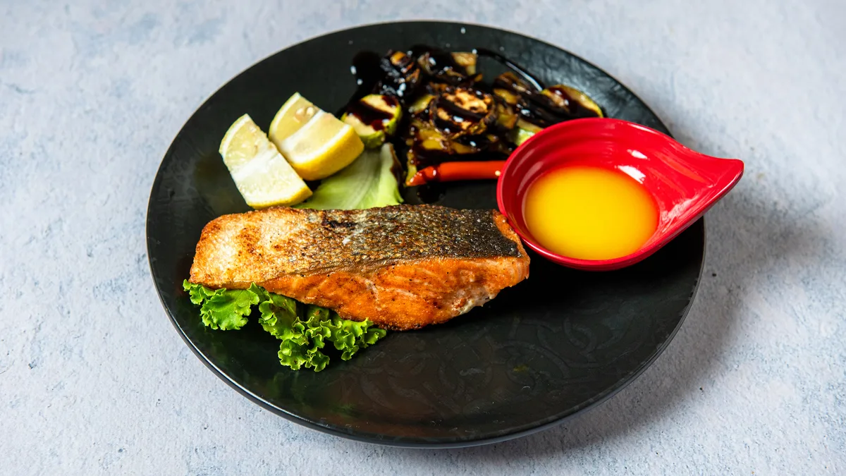 Salmon me Perime Zgare