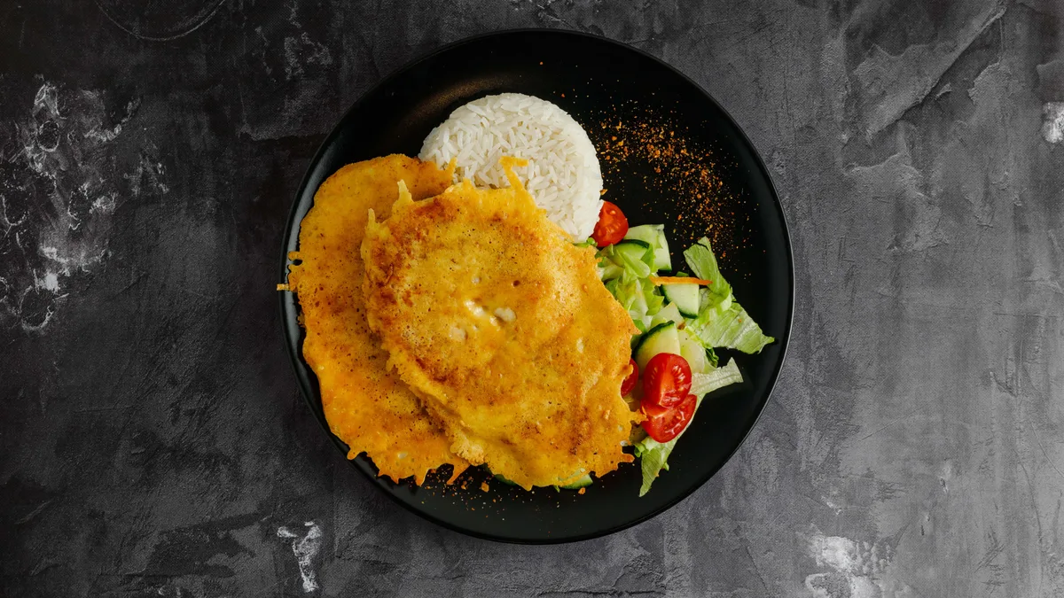 Supercheese chicken + választható köret