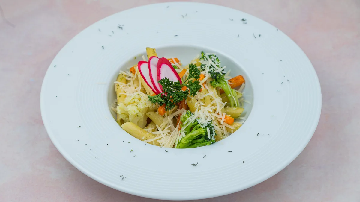 Gold mix pasta