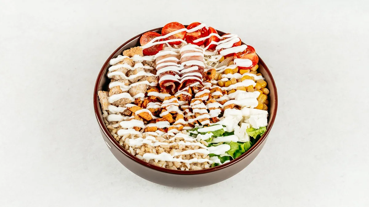 Pileća salata + batat + piće