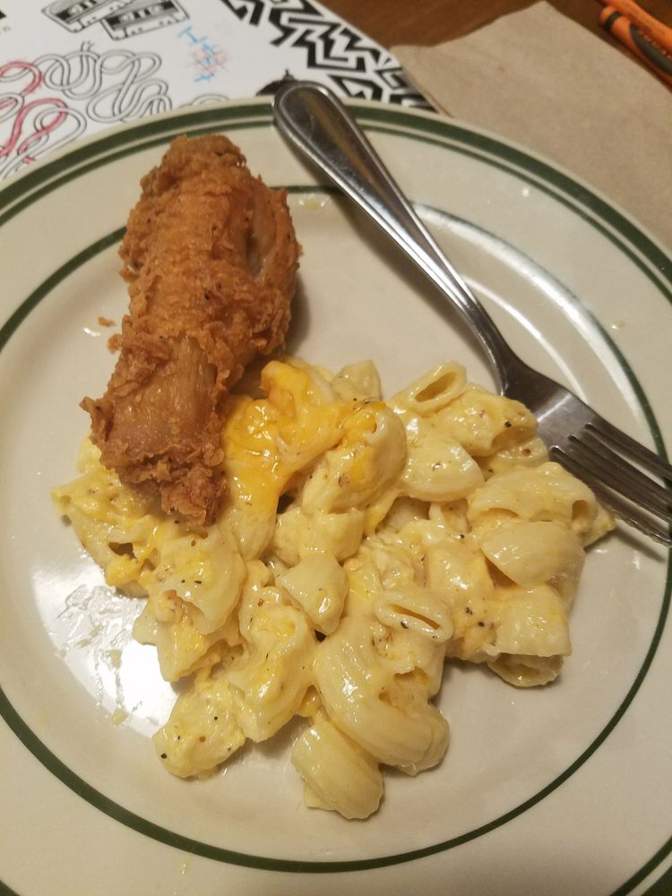Kid's Drumstick n Mac (Kids Menu)