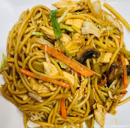 Chicken Lo Mein