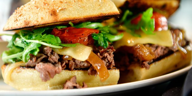 Filet Mignon Sandwich Boxed Lunch