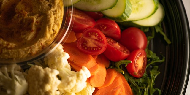 Housemade Hummus and Vegetable Crudite