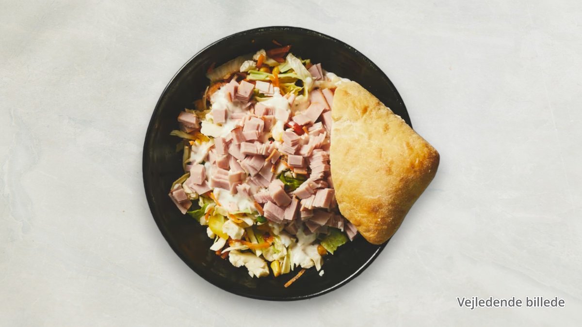 104. Skinke and Ost Salat