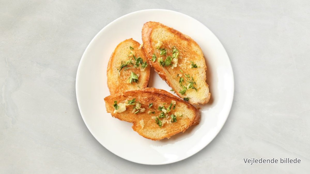 Indbagt hvidløgsbrød
