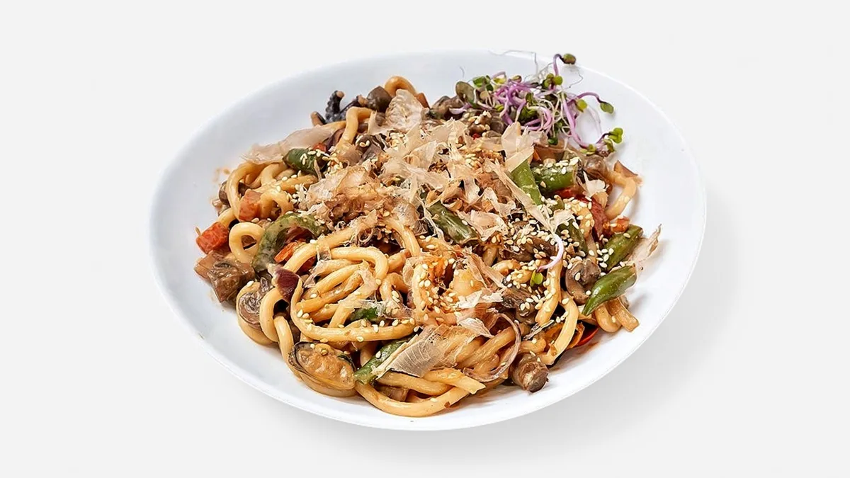 Udon z owocami morza