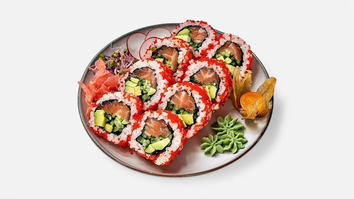 Uramaki california z łososiem
