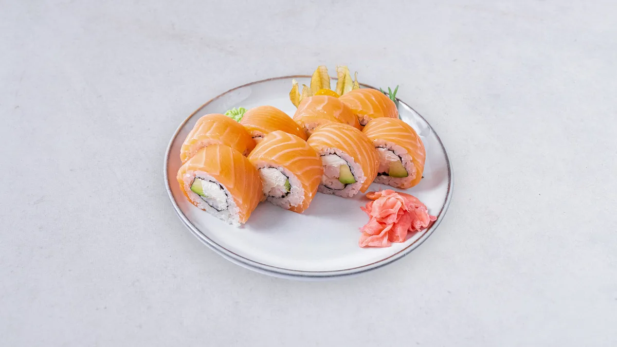 Uramaki philadelfia z krewetkami