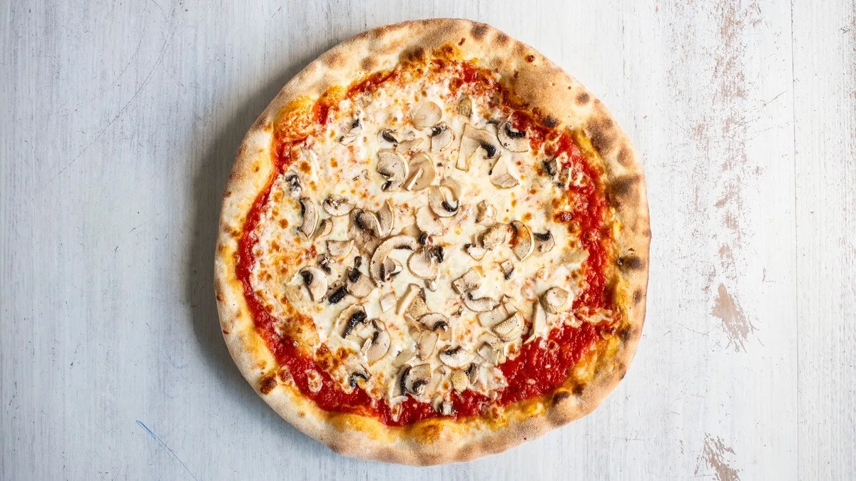 Pizza funghetta