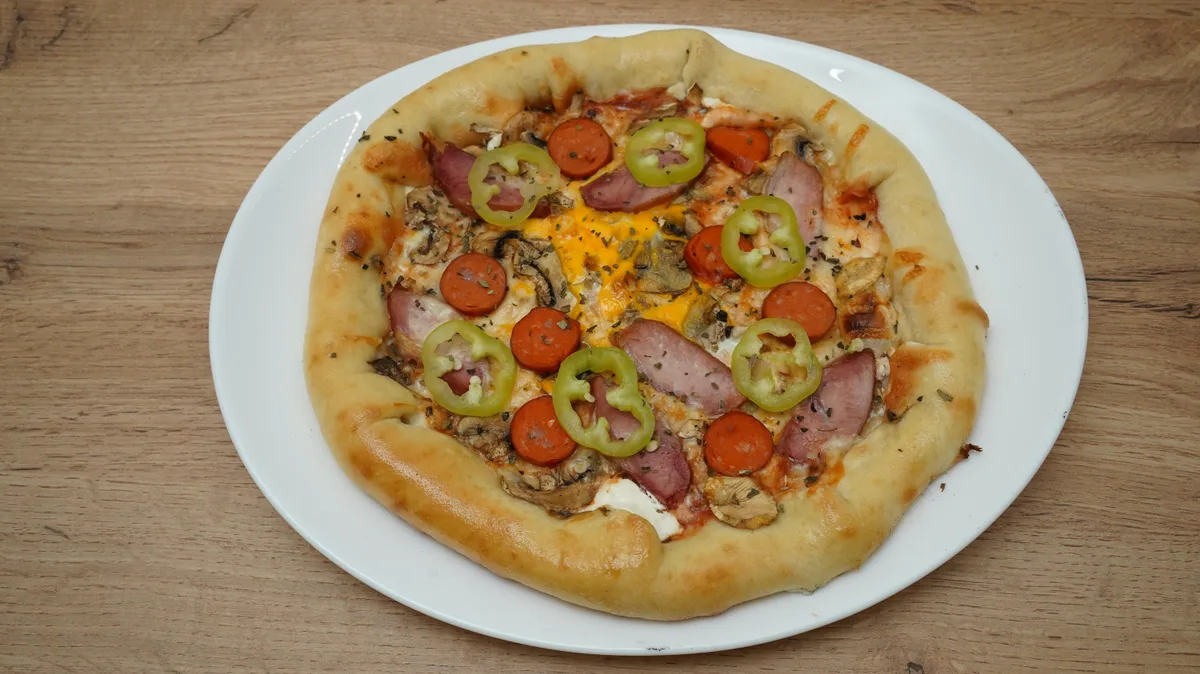 Box srpska pizza 22cm + Pepsi 0.33l