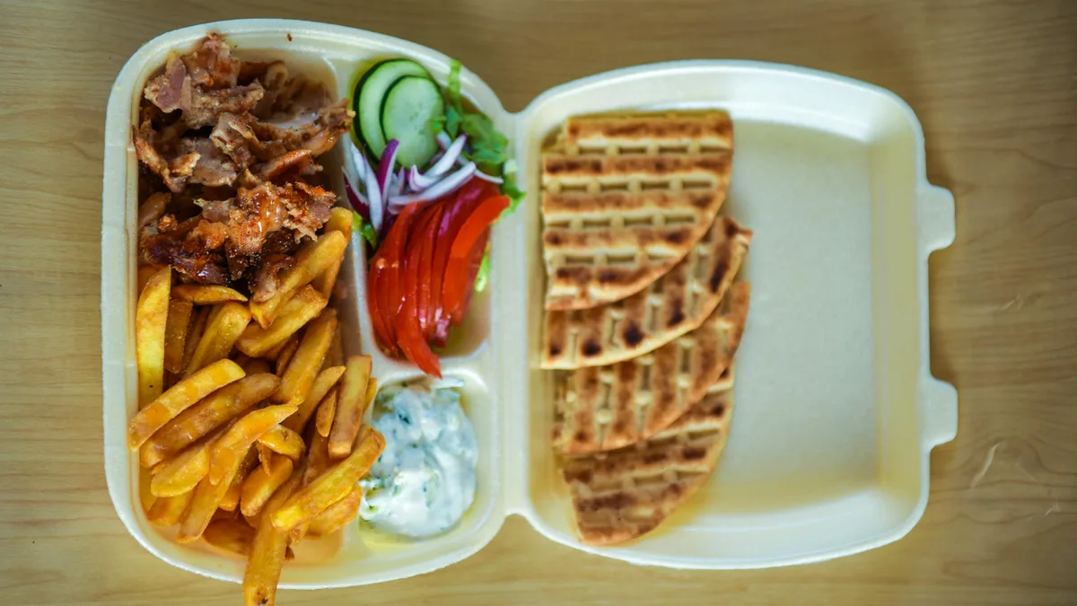 Gyros porcija