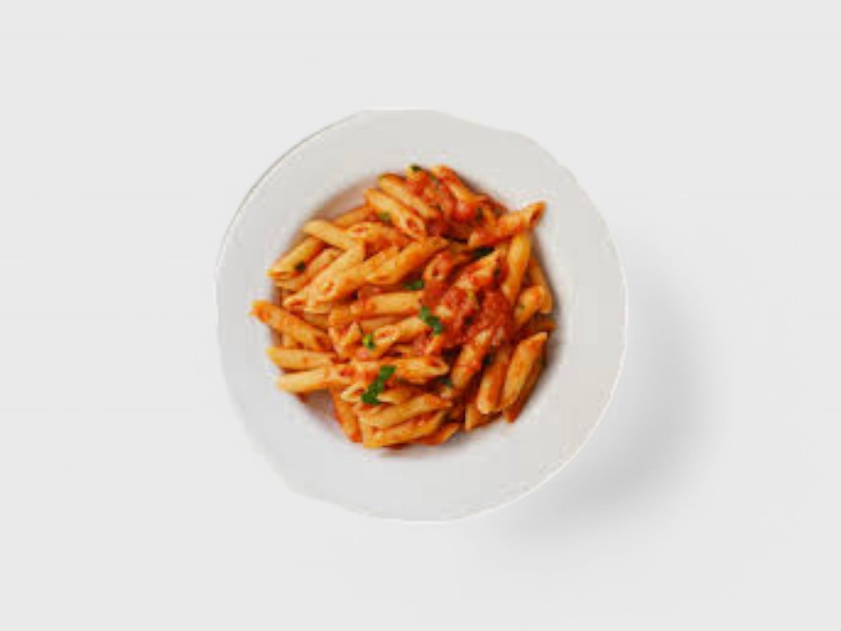 Pasta me Salcë Domate