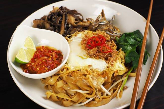 Pan Mee Tossed Noodle