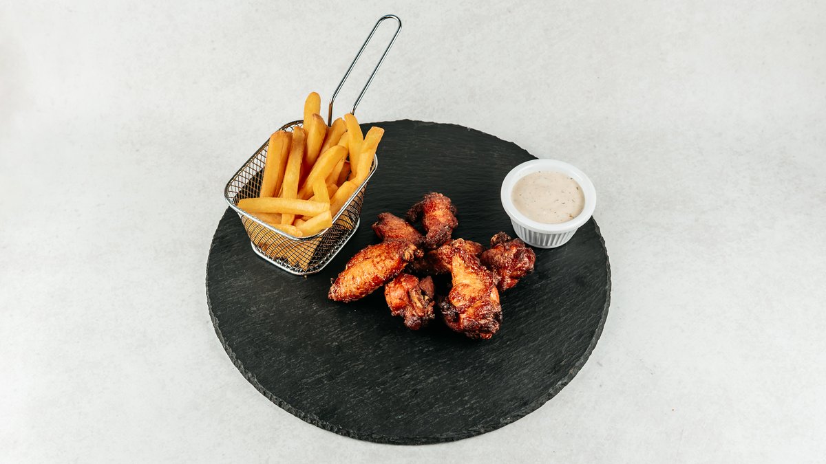 BBQ krilca - 220g +GRARIS pomfrit 🍟