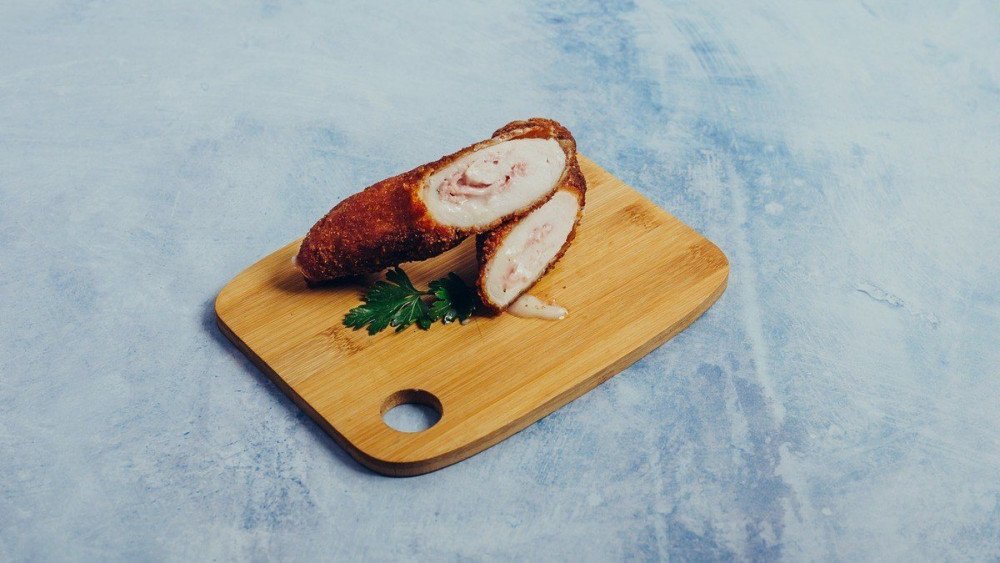 Pileća karađorđeva šnicla 230g