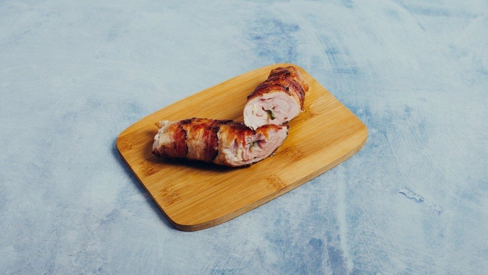 Punjena šnicla u slanini 240g