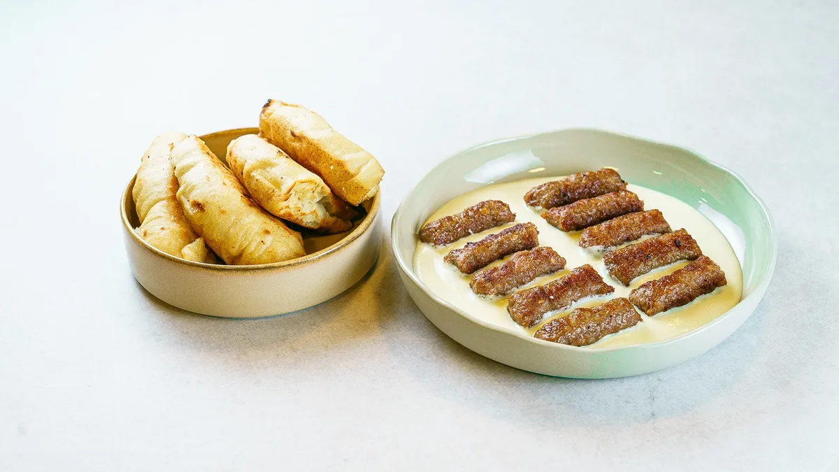 Ćevapi u kajmaku