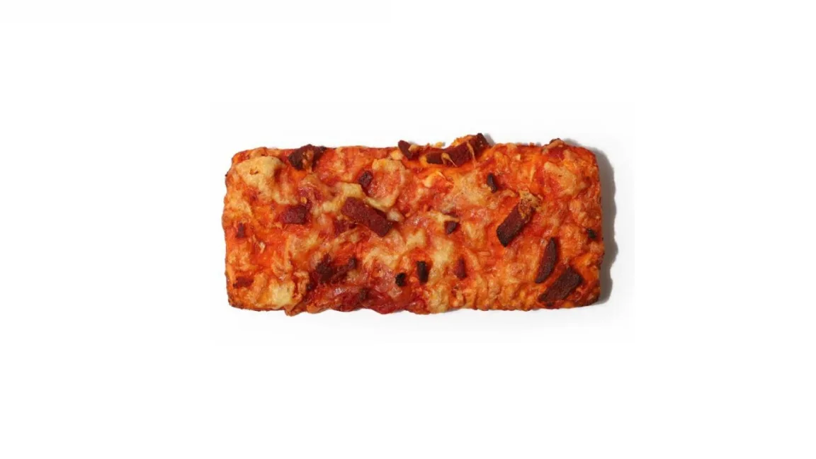 Kolbászos pizzaszelet (150g)